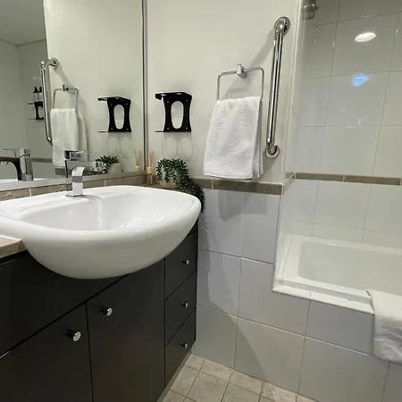 Sydney City Getaway 1 Bdrm Apt 2 Bathrms Sleeps 4 Exterior photo