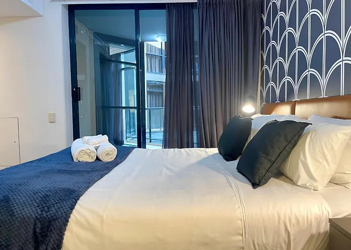 Sydney City Getaway 1 Bdrm Apt 2 Bathrms Sleeps 4