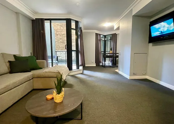 Sydney City Getaway 1 Bdrm Apt 2 Bathrms Sleeps 4