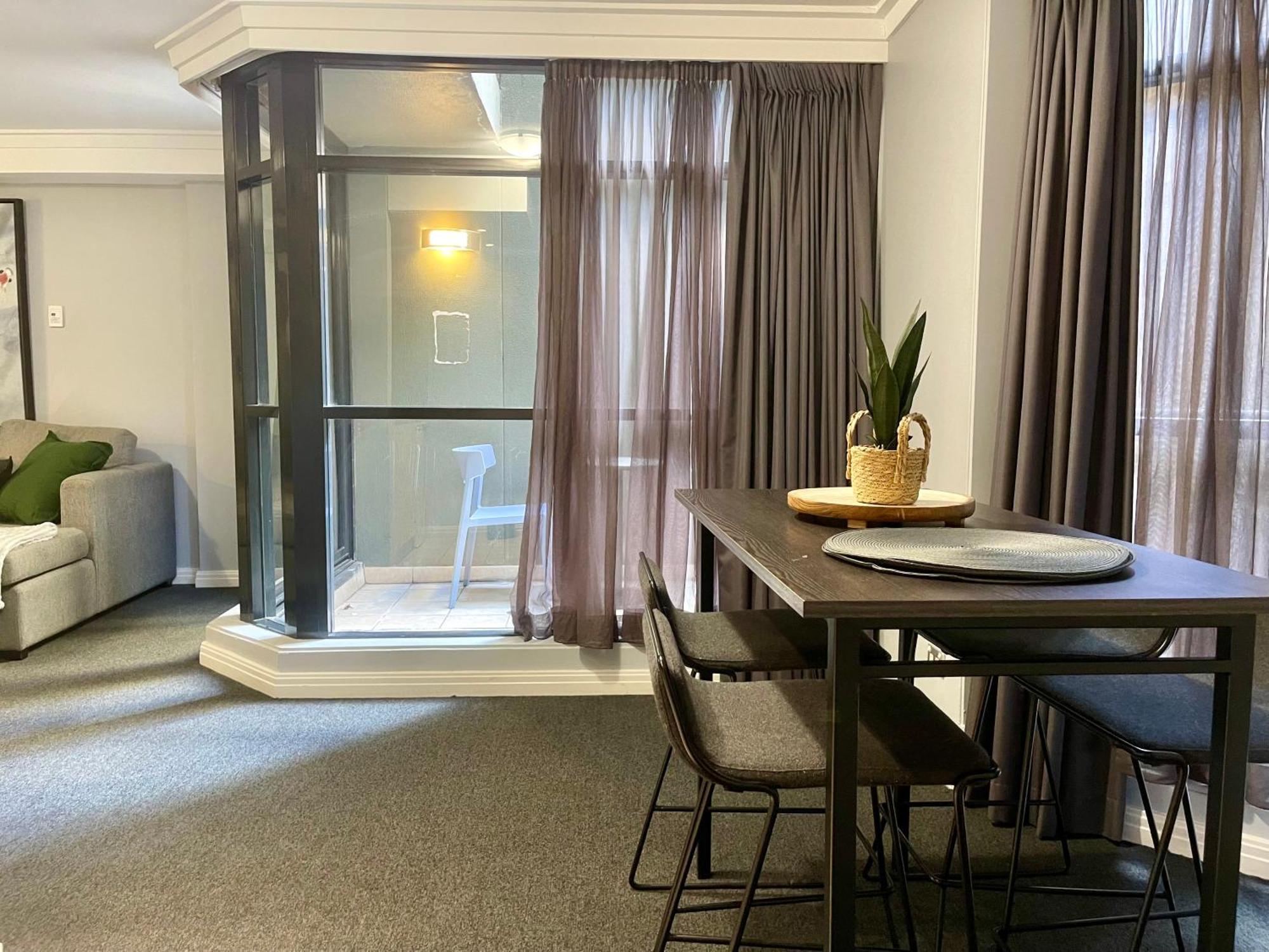 Getaway 1 Bdrm 2 Bathrms Sleeps 4 Sydney