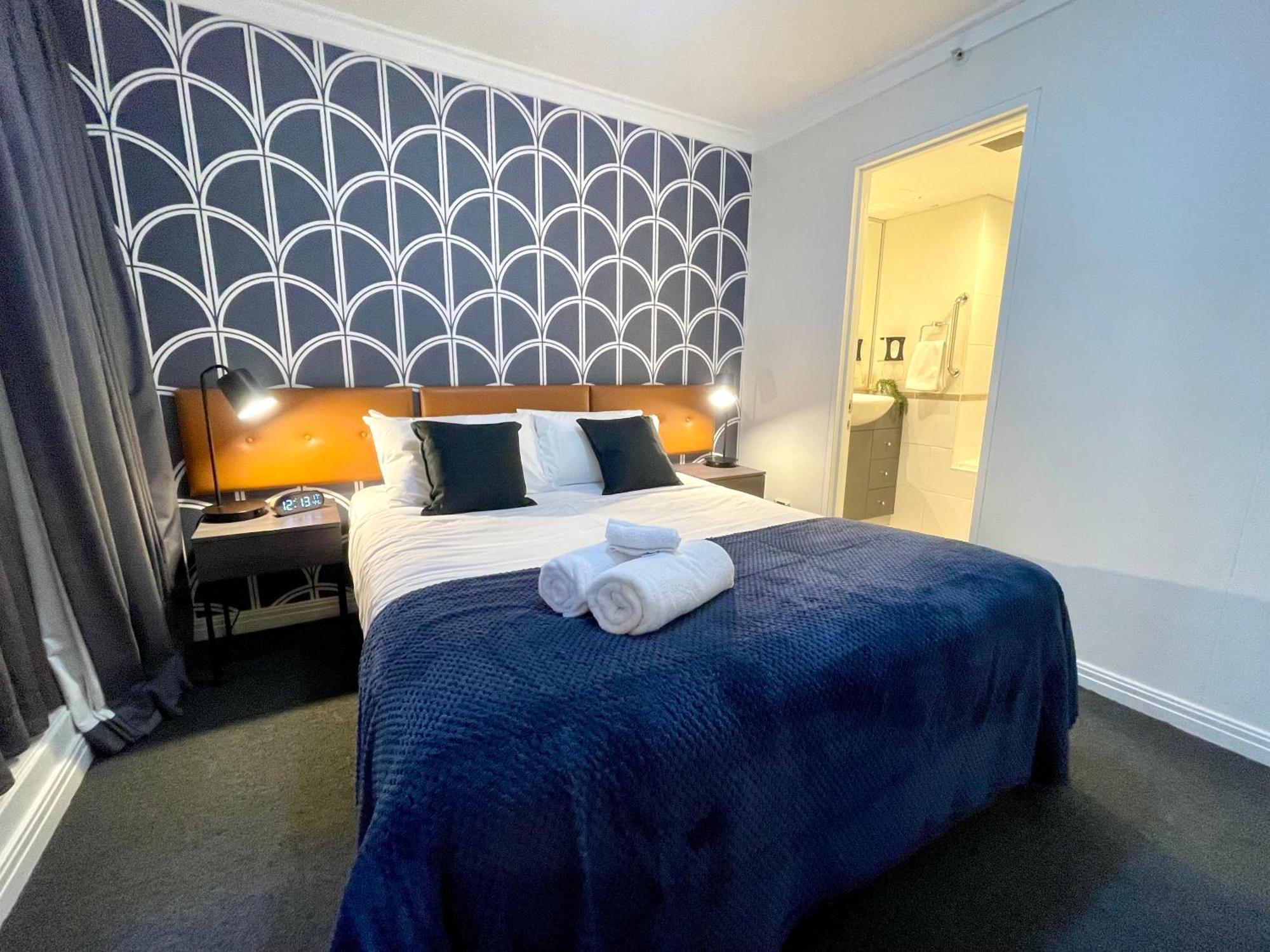 Apartment Getaway 1 Bdrm 2 Bathrms Sleeps 4
