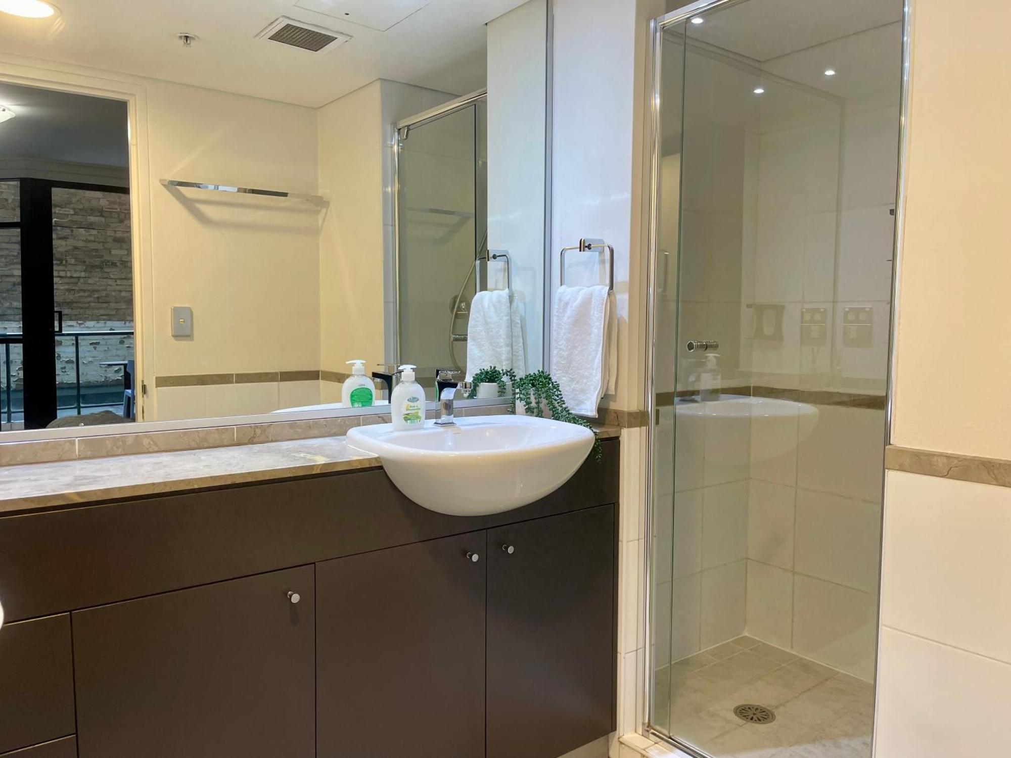 Getaway 1 Bdrm 2 Bathrms Sleeps 4